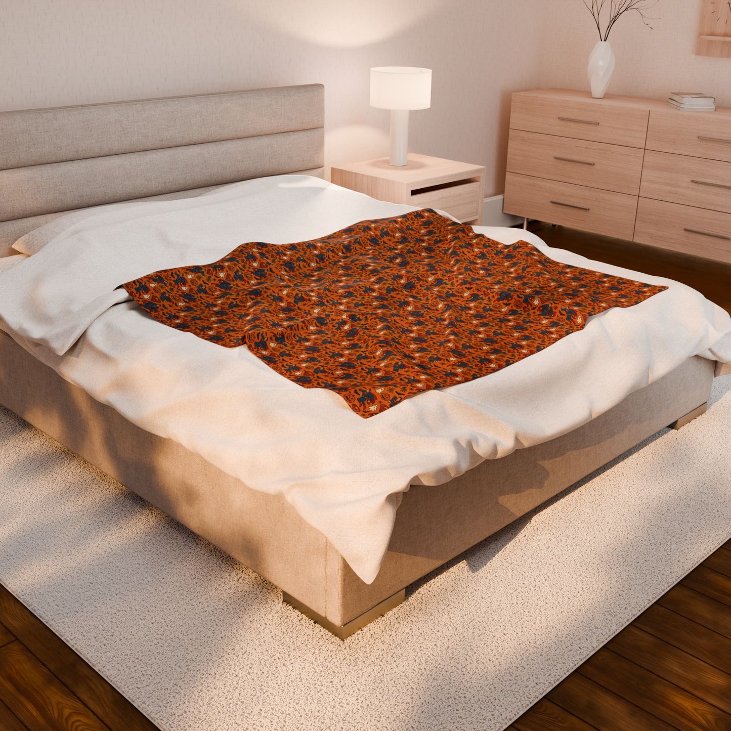 🎃 Halloween Hero Plush Blanket – Cozy Up with Comic-Style Comfort