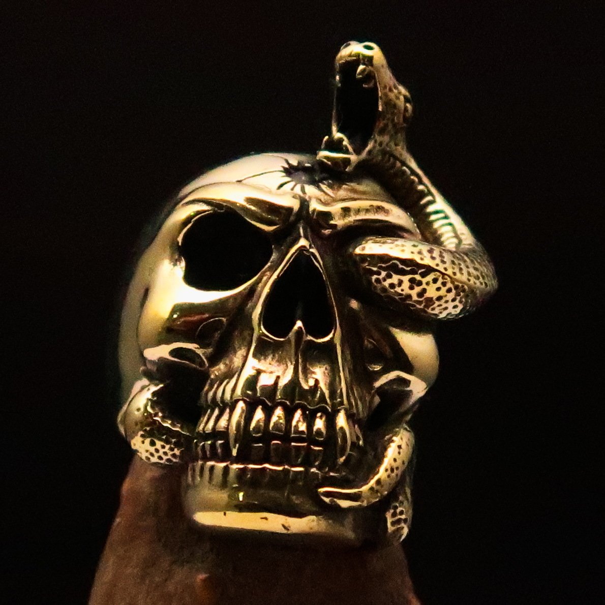 Excellent crafted Men's Brass Biker Ring Dead Outlaw Skull Snake