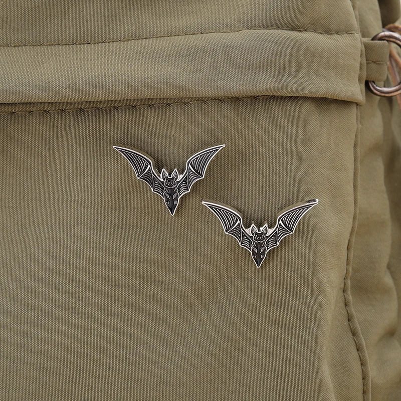 2pcs Bat Enamel Pins Gothic Punk Witch Halloween Brooch Collar Badge