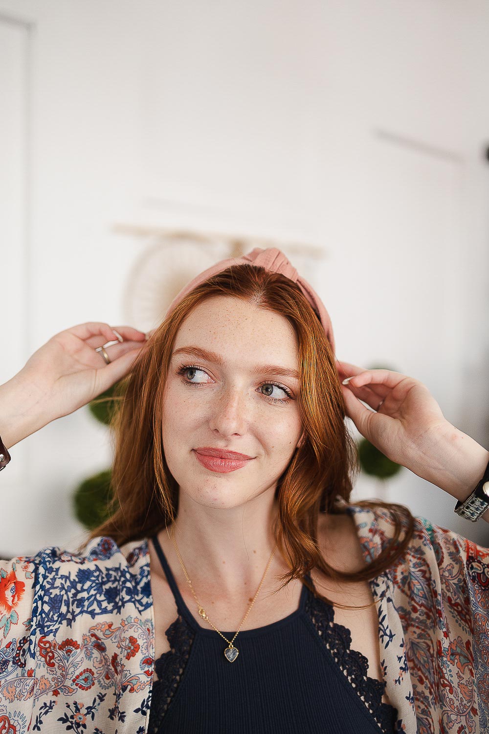 Wide Striped Topknot Headband – Chic and Comfortable