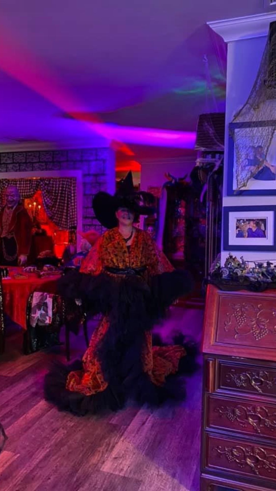 Halloween Robe – Trendy Drop 2025 Edition