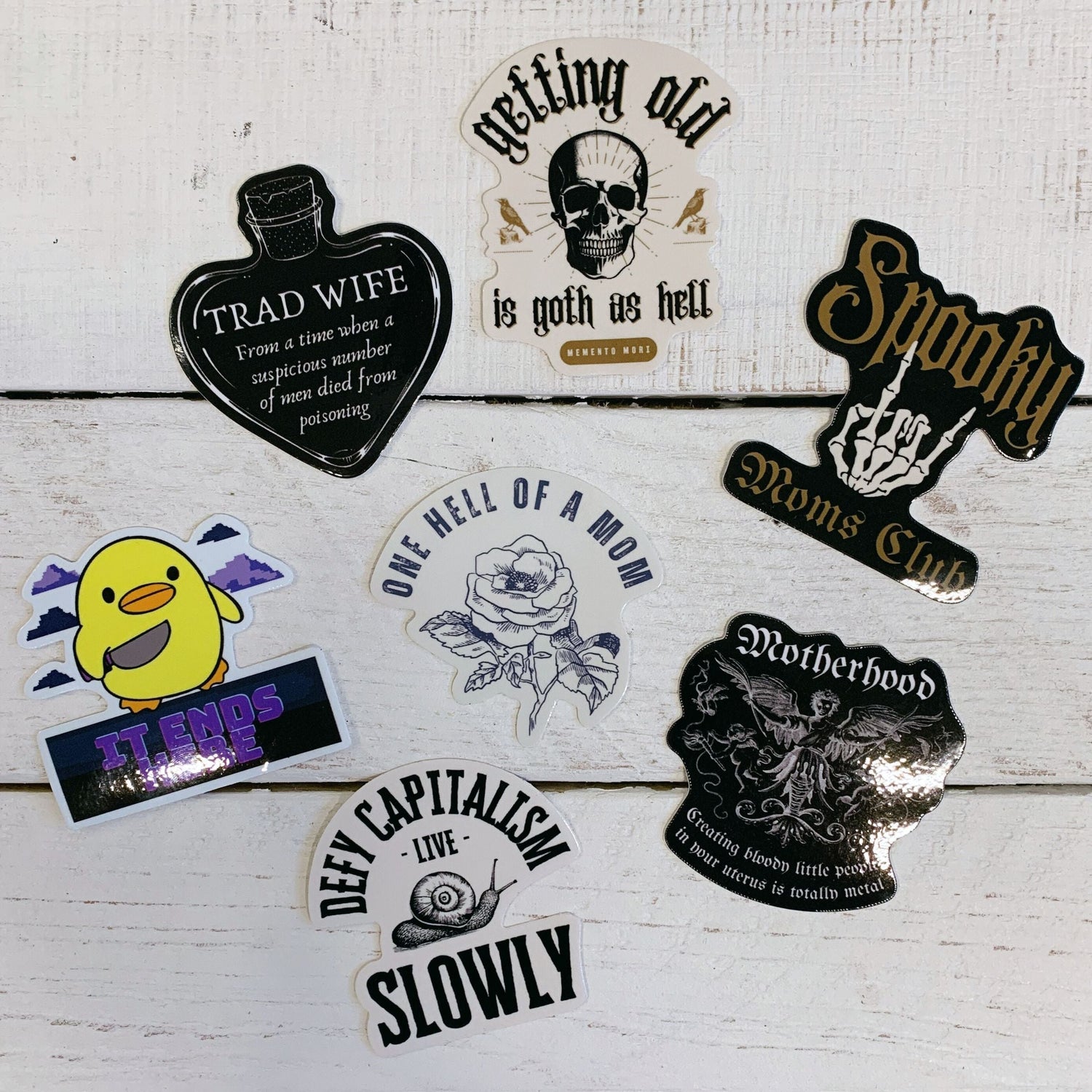 👻 Stickers, Decals & Window Scares