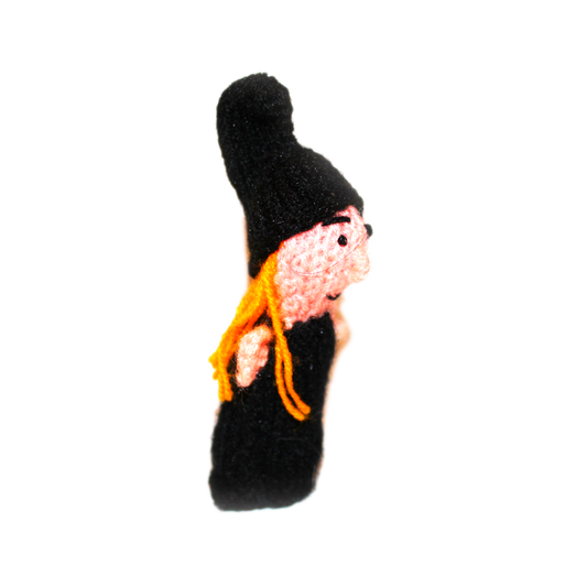 Witch Finger Puppet – Trendy Drop 2025 Edition