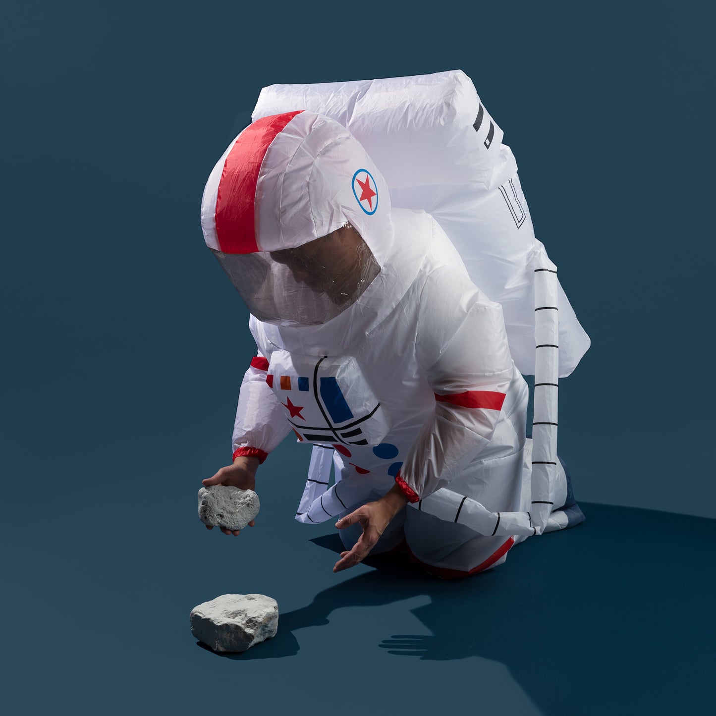 Inflatable Adult Astronaut Space Suit Costume Unisex Halloween Cosplay – Trendy Drop 2025 Edition