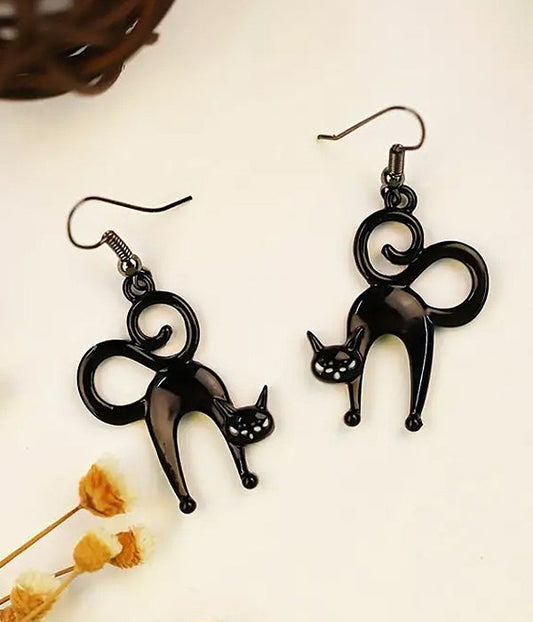 HALLOWEEN THEME BLACK CAT EARRING – Trendy Drop 2025 Edition